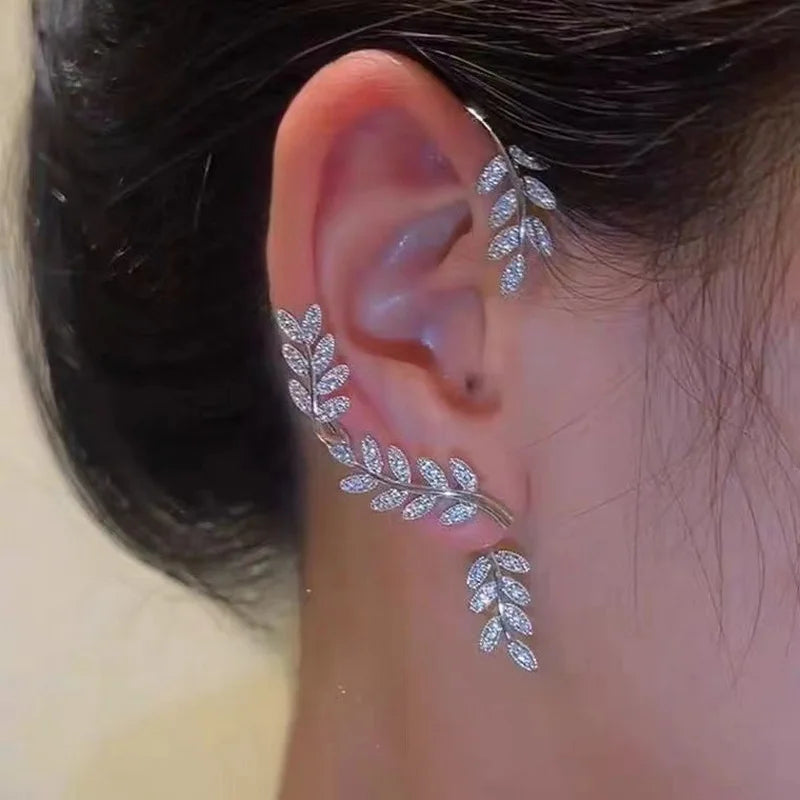 Exquisite Sparkling Zircon Leaves Ear Cuff Stud Earring for Women Silver Color Cubic Zirconia Earrings Party Jewelry